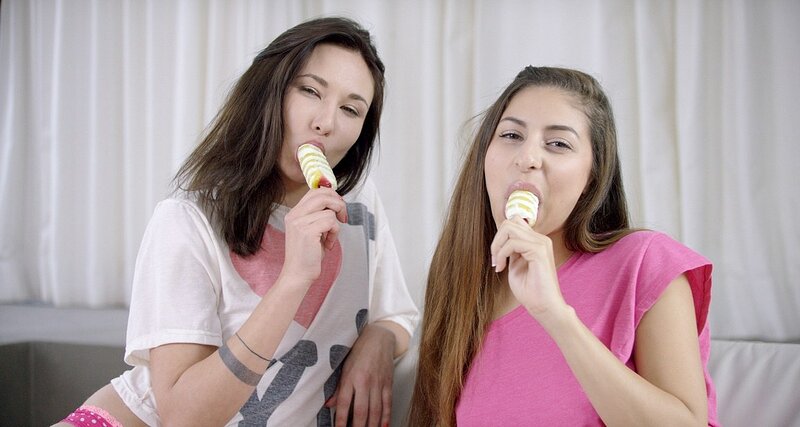 Валентина, 43 года, 0 размер груди